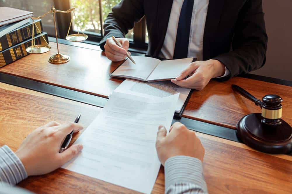 Cabinet de formalités : le guide pour externaliser ses formalités juridiques-1
